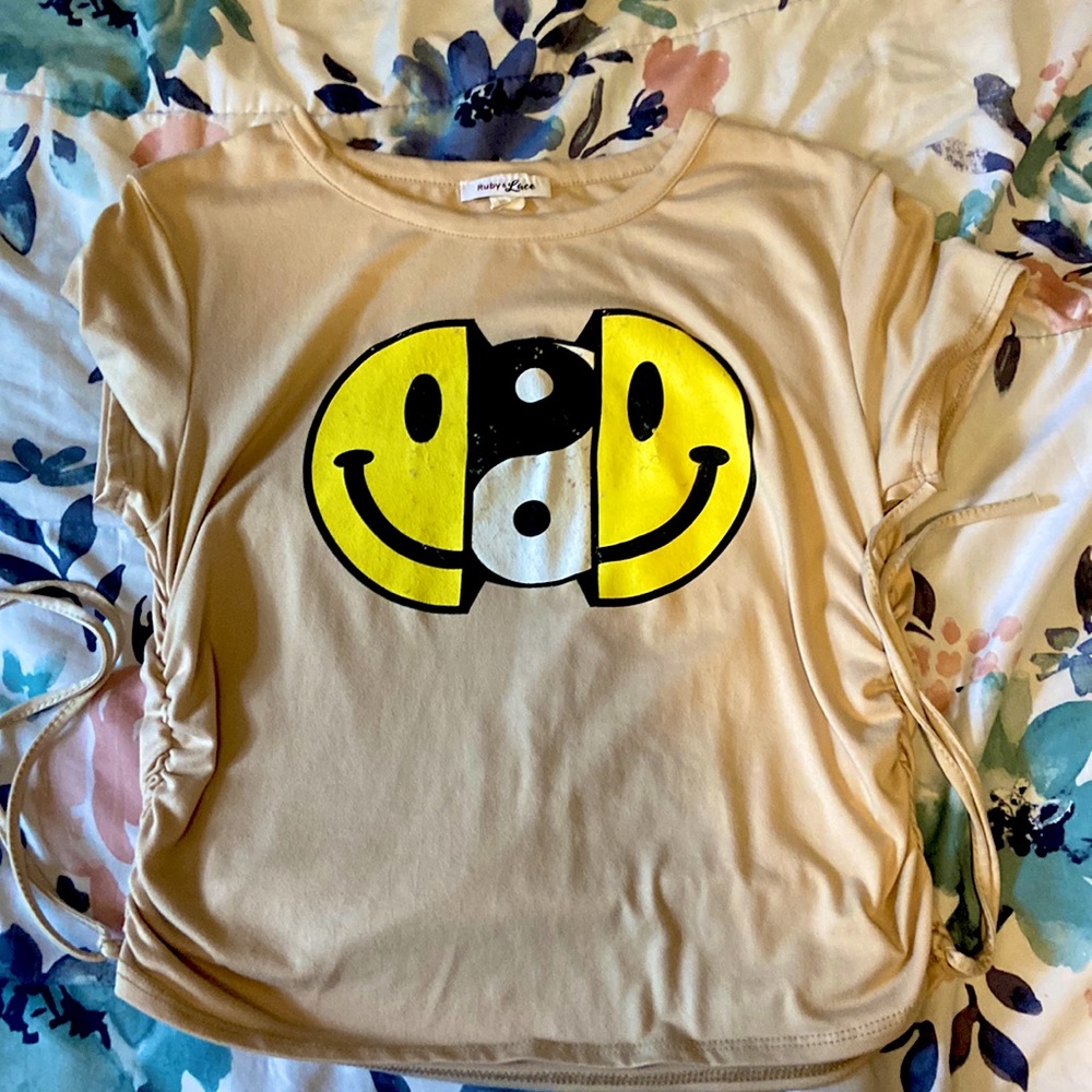 BABY-TEE COLOR: tan SIZE: XL